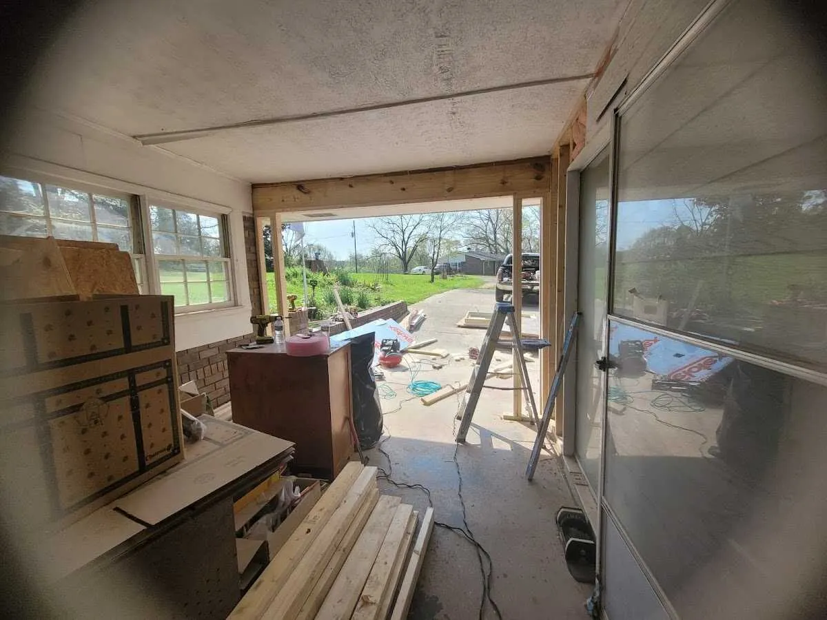 Air movers and dehumidifier for Water Mitigation Services in Ottawa